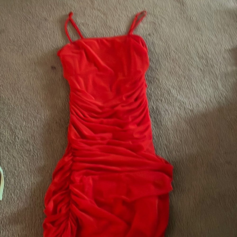 not sure size but fits like a s